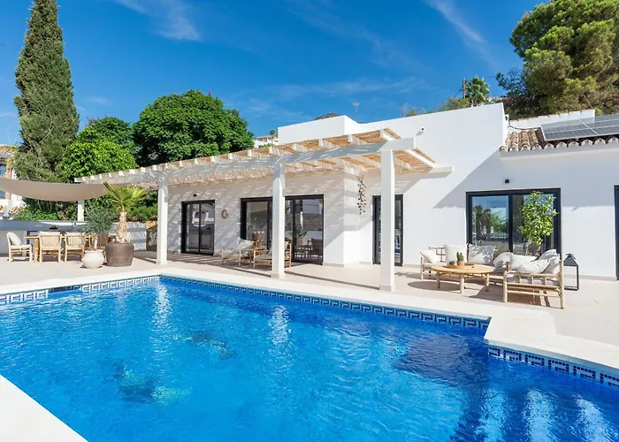 Villa With Privat Saltwater Pool